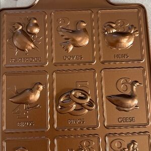 Chicago Metallic‎ 12 Days of Christmas Chocolate Shortbread Baking Pan